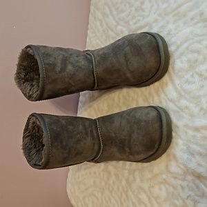 UGG GREY BOOTS KIDS